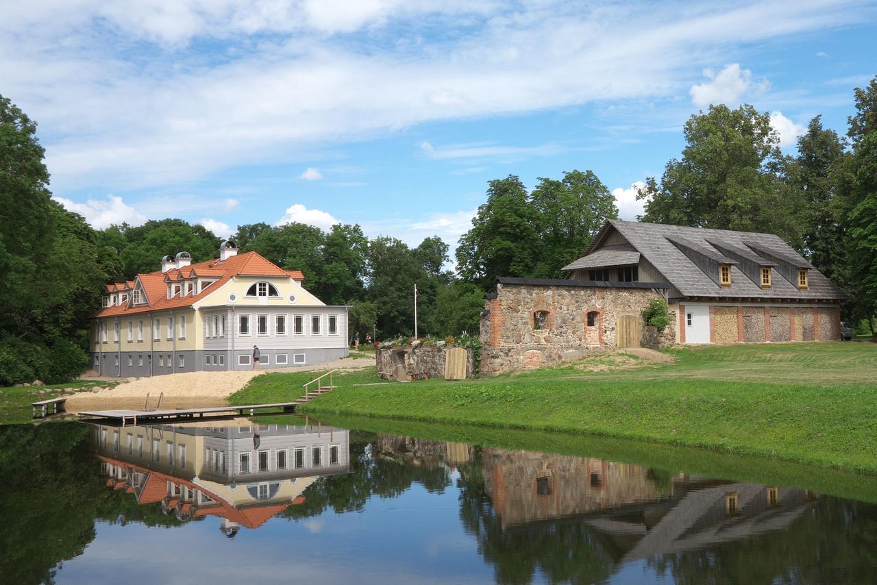 Botique & Spa Hotel Berkenes Manor Ziedkalne Екстериор снимка