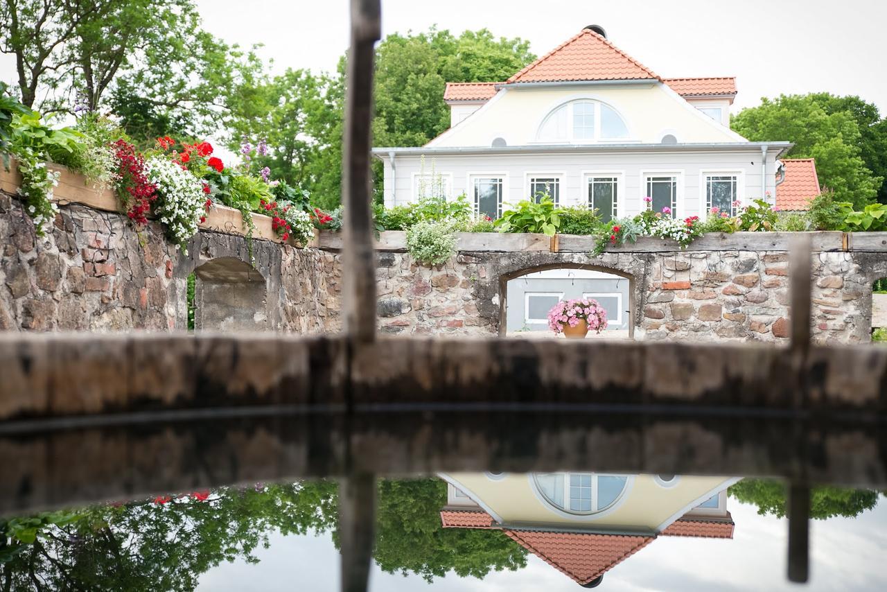 Botique & Spa Hotel Berkenes Manor Ziedkalne Екстериор снимка
