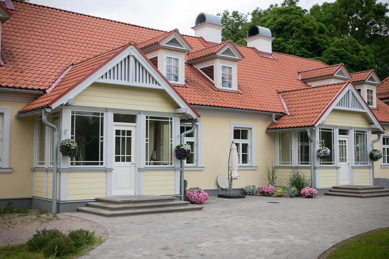 Botique & Spa Hotel Berkenes Manor Ziedkalne Екстериор снимка