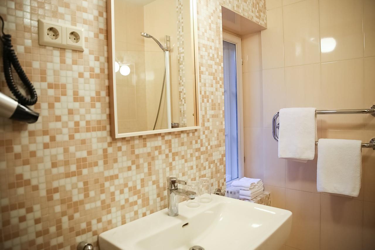 Botique & Spa Hotel Berkenes Manor Ziedkalne Екстериор снимка