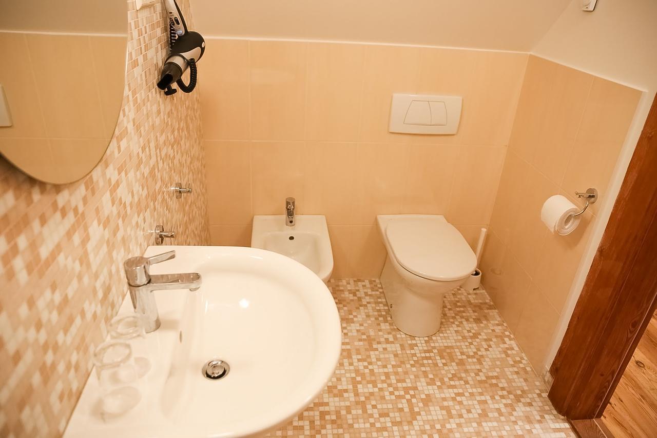Botique & Spa Hotel Berkenes Manor Ziedkalne Екстериор снимка
