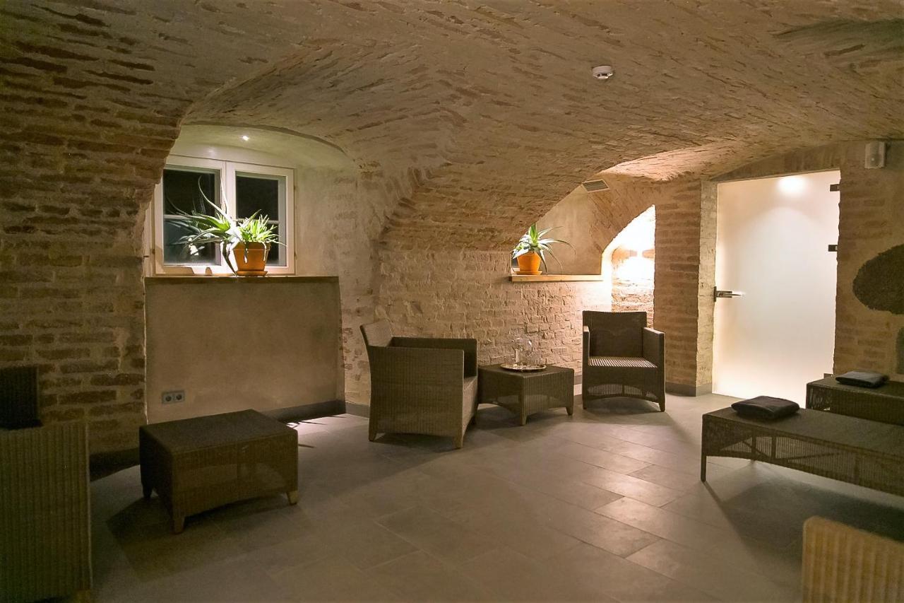 Botique & Spa Hotel Berkenes Manor Ziedkalne Екстериор снимка