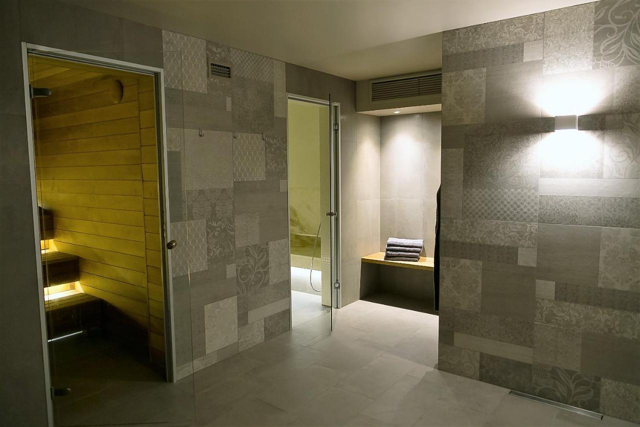 Botique & Spa Hotel Berkenes Manor Ziedkalne Екстериор снимка